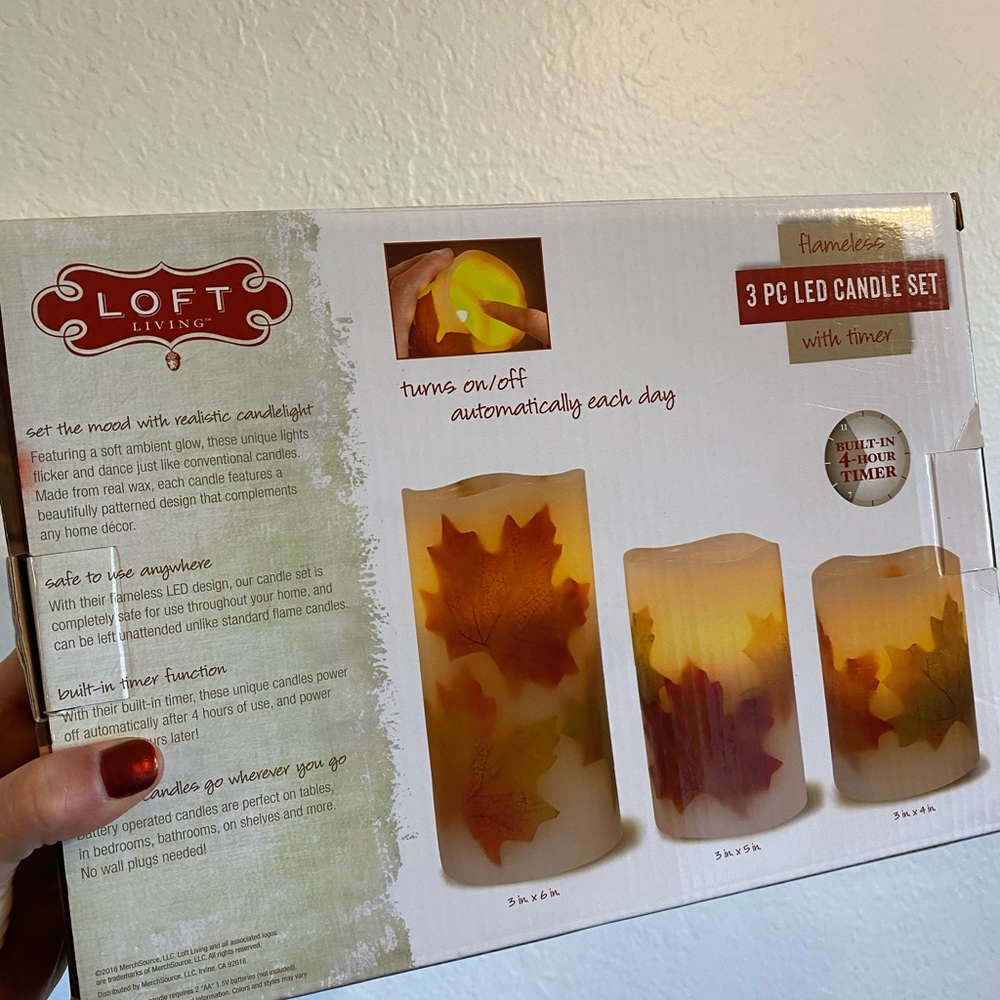 LED FALL 🍁 Candles Set of 3 - Picture 2 of 2